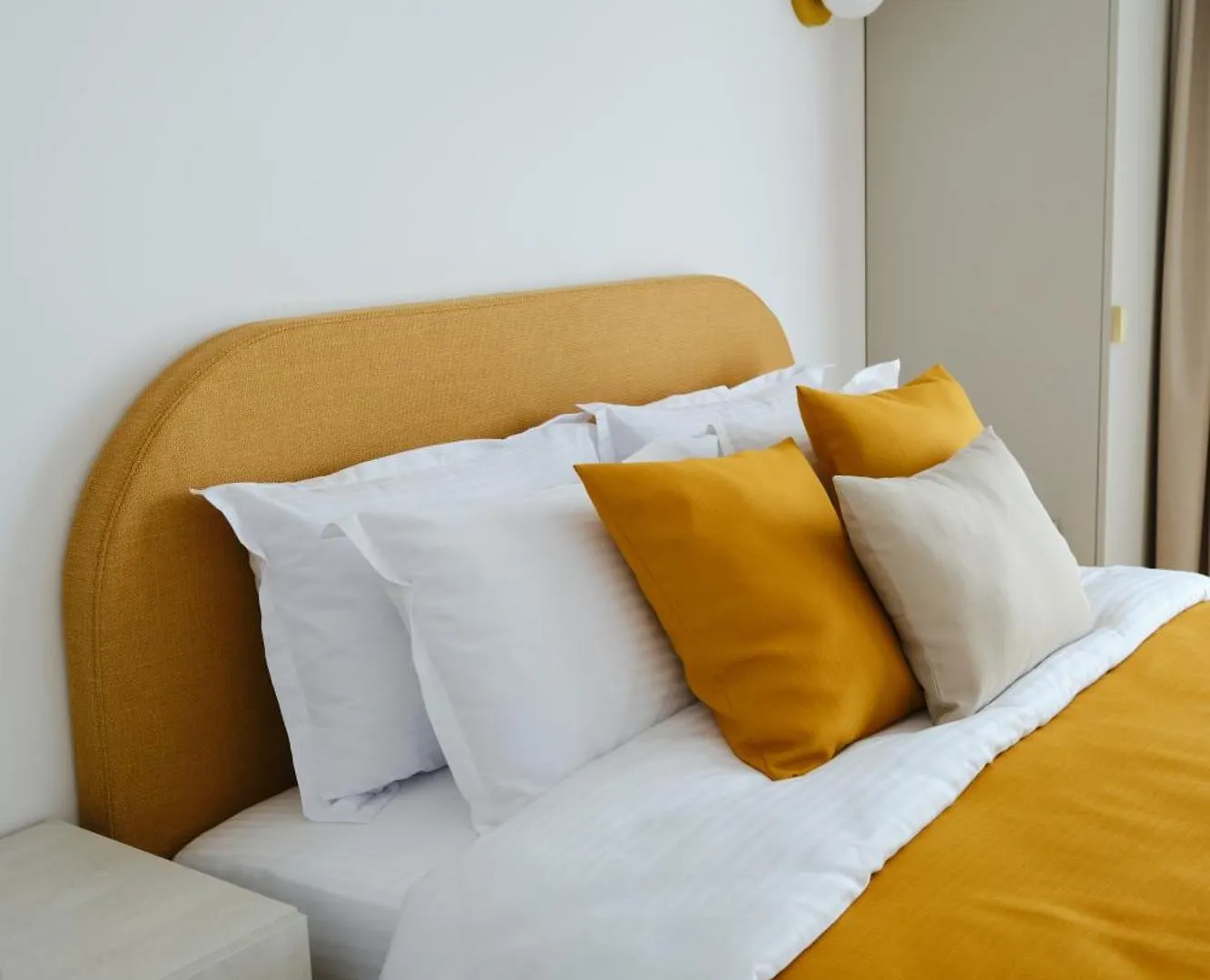 בוקרשט Blonde I One Bedroom Apartment I One Cotroceni Park