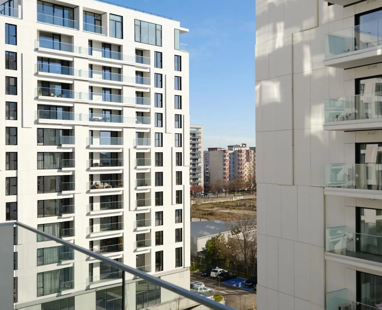 Blonde I One Bedroom Apartment I One Cotroceni Park Bucureşti