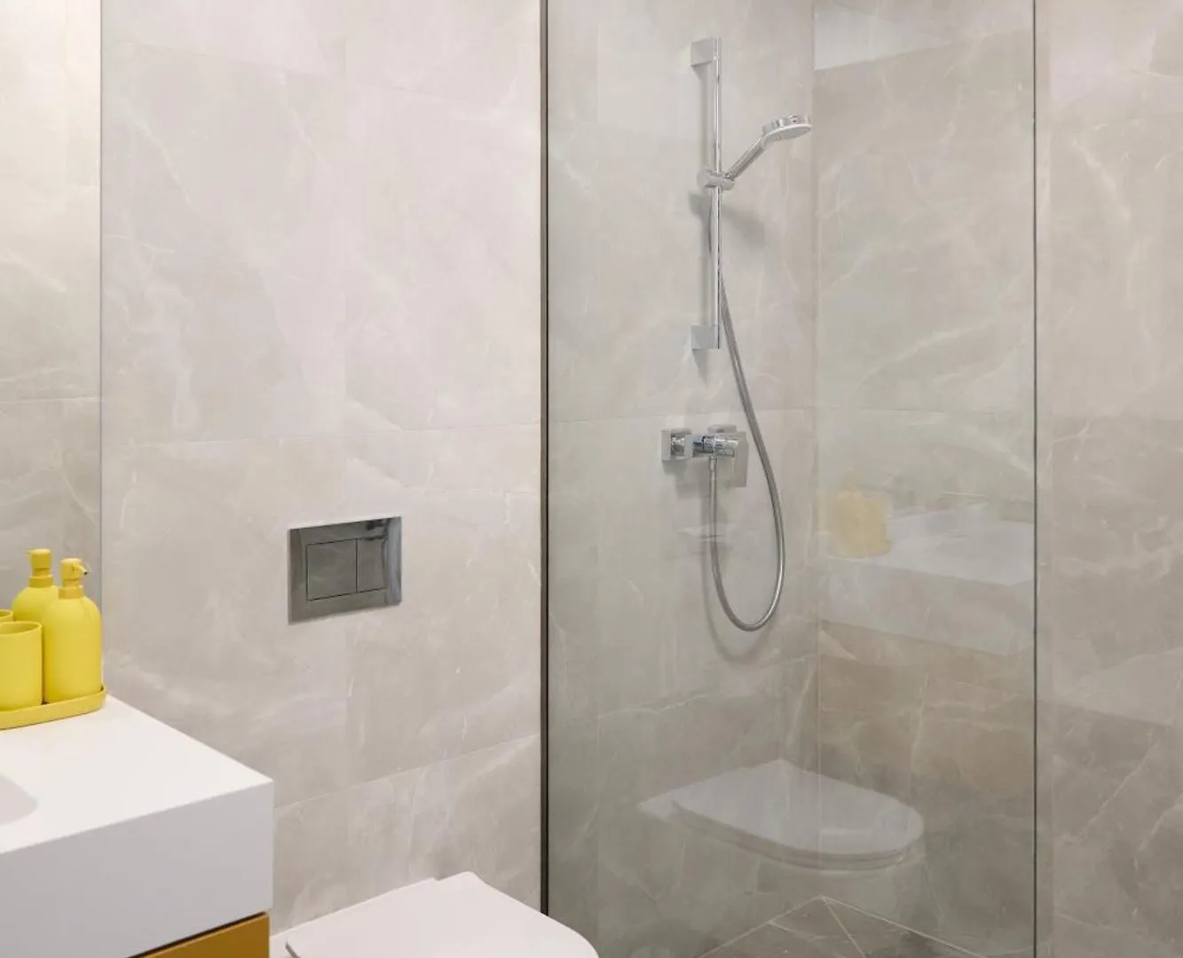 Blonde I One Bedroom Apartment I One Cotroceni Park بوخارست رومانيا
